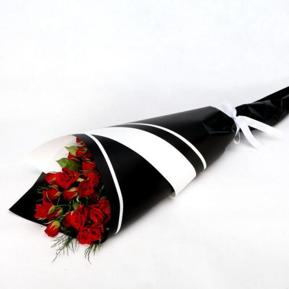 Red Spray Rose Wrap